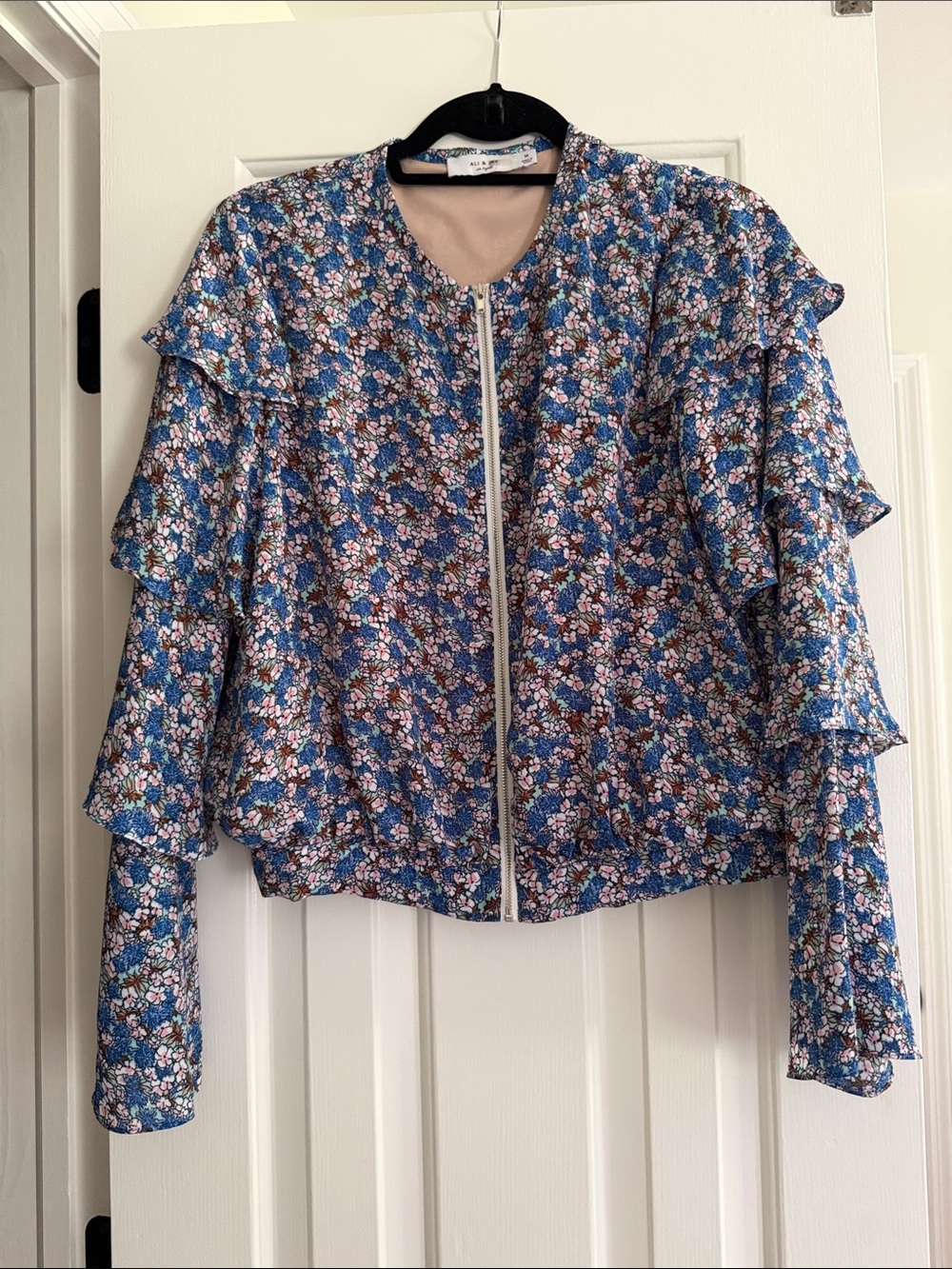 M Floral Ruffle-Sleeve Blue Bomber Jacket